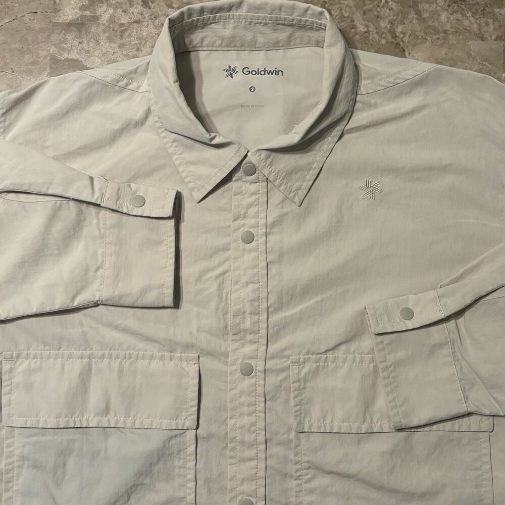 Goldwin Shirt Mens Small 2 Beige Oversized Nylon Snap Front Nylon Camp Hiking